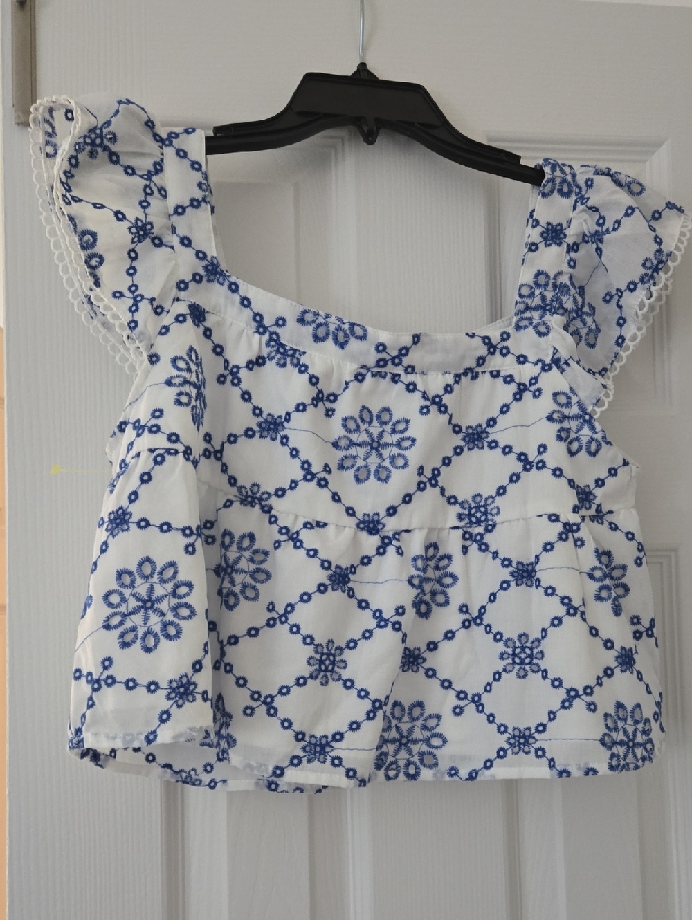 SHEIN White Crop Top with Blue Embroidered Pattern